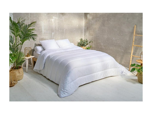 Couette tempérée douce 220x240cm